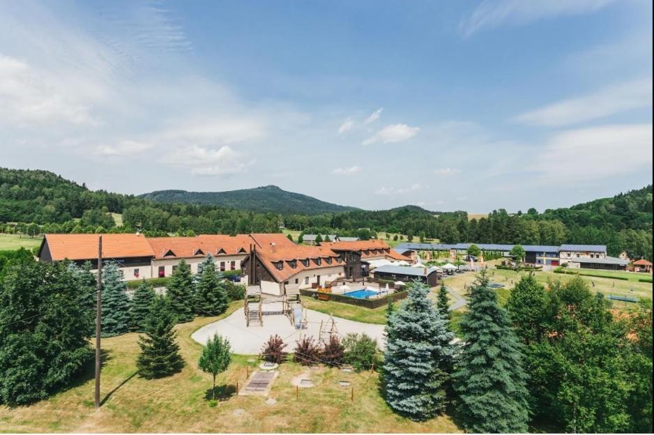 Květinové apartmány u Jordů Marenice Exteriér fotografie